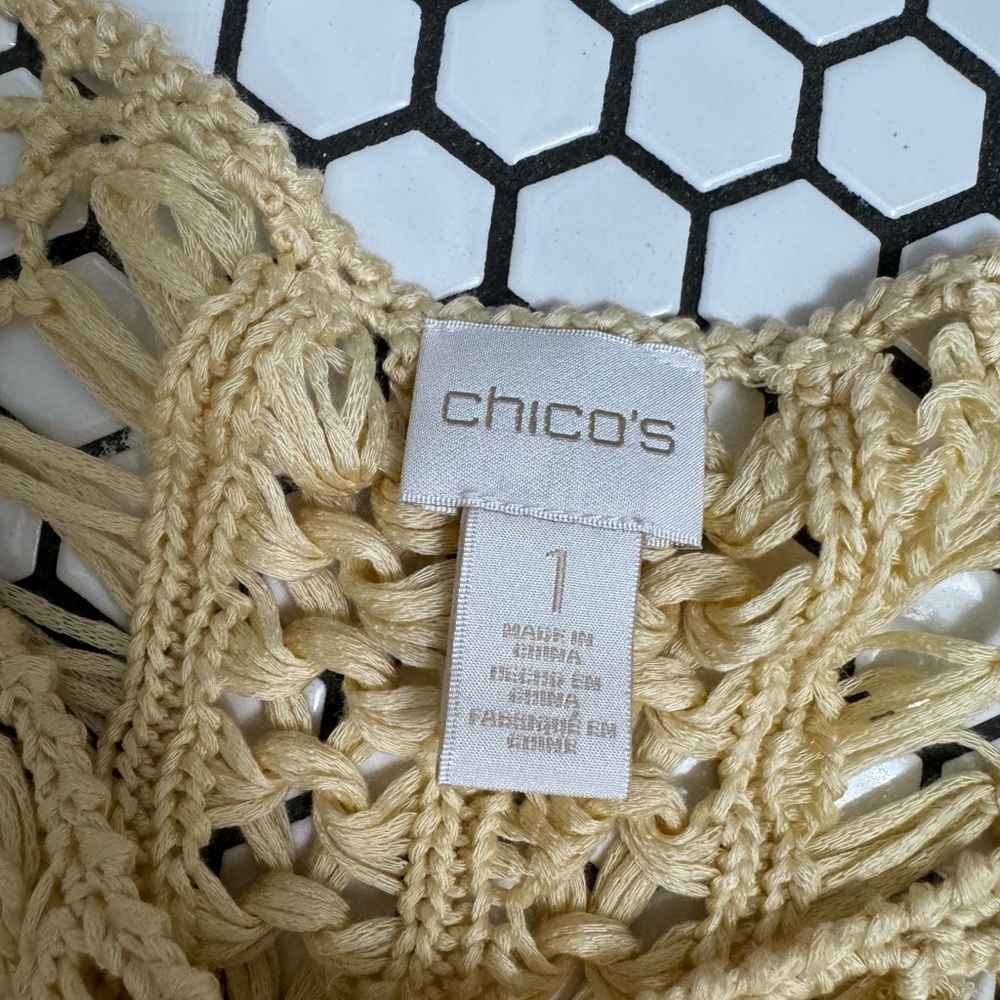 Chicos crochet sweater size medium or 1 - Picture 3 of 4